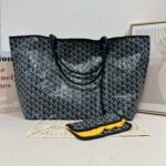 Goyard tote bag